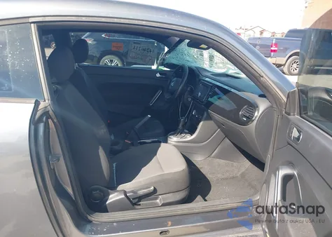 2012 Volkswagen Beetle Entry z USA, uszkodzony, nr VIN 3VWFP7AT3CM615440